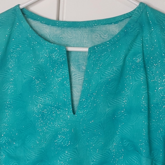 Handmade Women’s Teal V-Neck Tunic Top - Picture 2 of 7